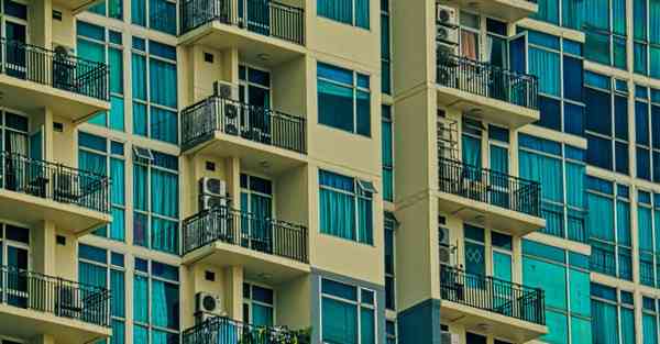 ai人工智能机器人哪个好，AI人工智能怎么学