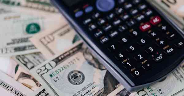 家庭类智能机器人