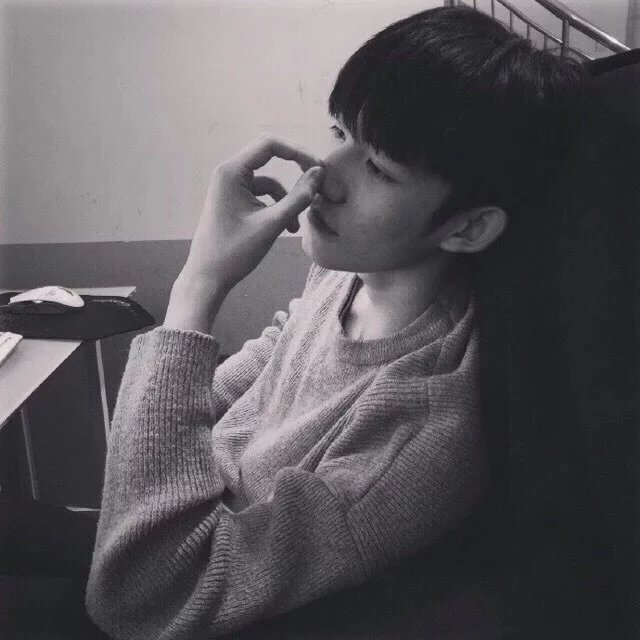 梅英伟利