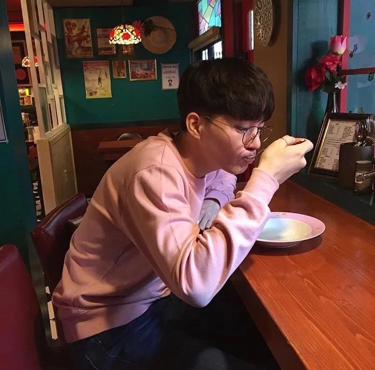 巩咏晴武