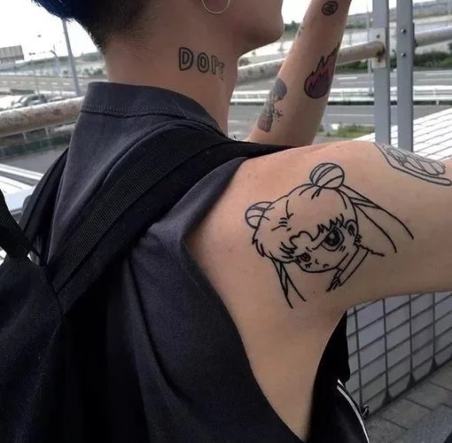 姜怡珍菁